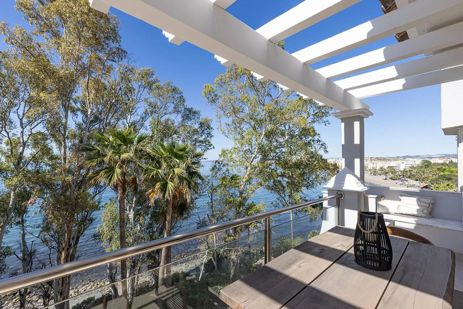 Penthouse Amaryllis - Gerenoveerd Appartement Direct Aan Zee Estepona