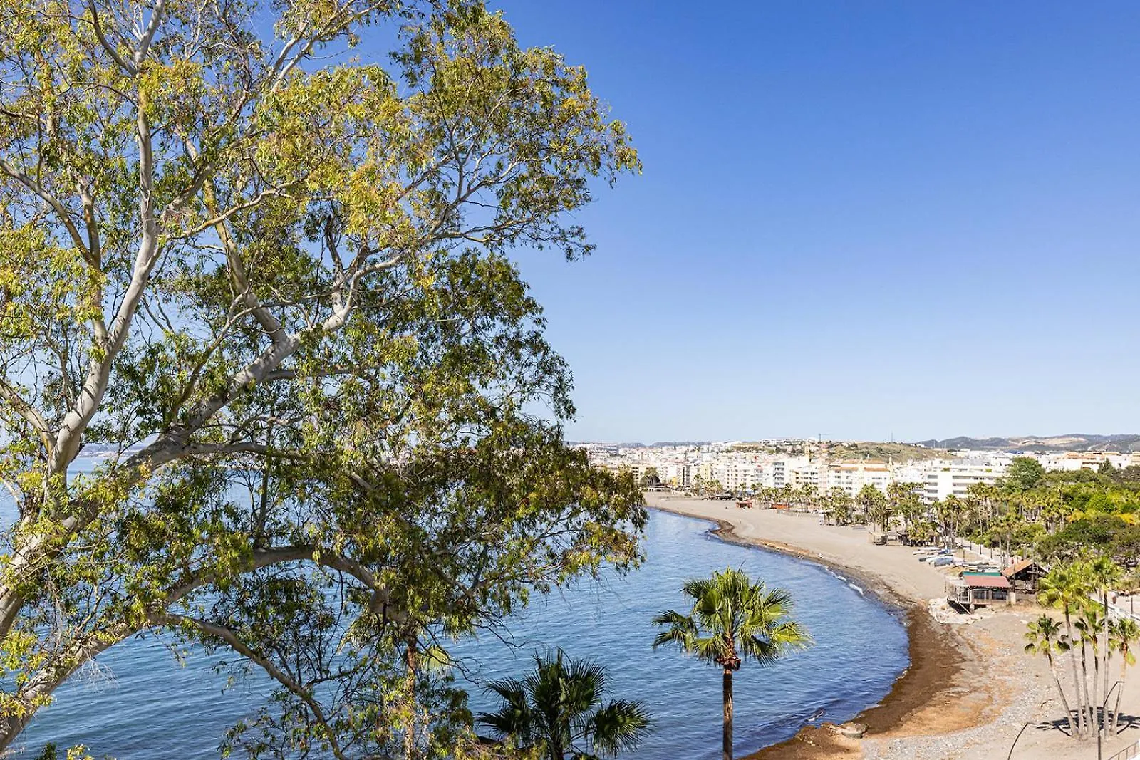 Apartment Penthouse Amaryllis - Gerenoveerd Appartement Direct Aan Zee Estepona